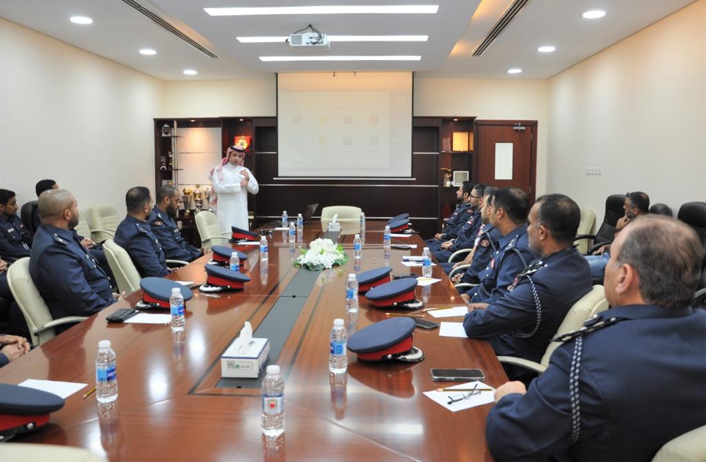 بالتعاون مع إدارة الانتربول .. شرطة العاصمة تنظم محاضرة حول أهمية التعاون الدولي للحد من الجرائم العابرة للحدود<