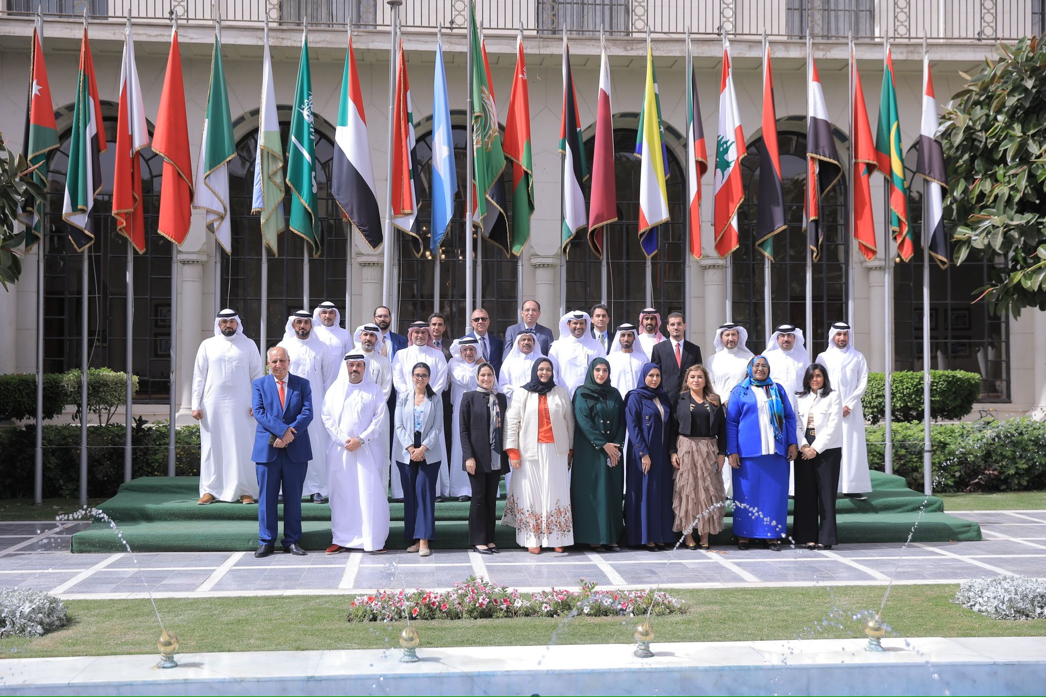 الإدارة العامة لتنفيذ الأحكام والعقوبات البديلة تشارك في مناقشة التقرير الدوري الثاني لمملكة البحرين المقدم إلى لجنة الميثاق العربي لحقوق الإنسان بجامعة الدول العربية<