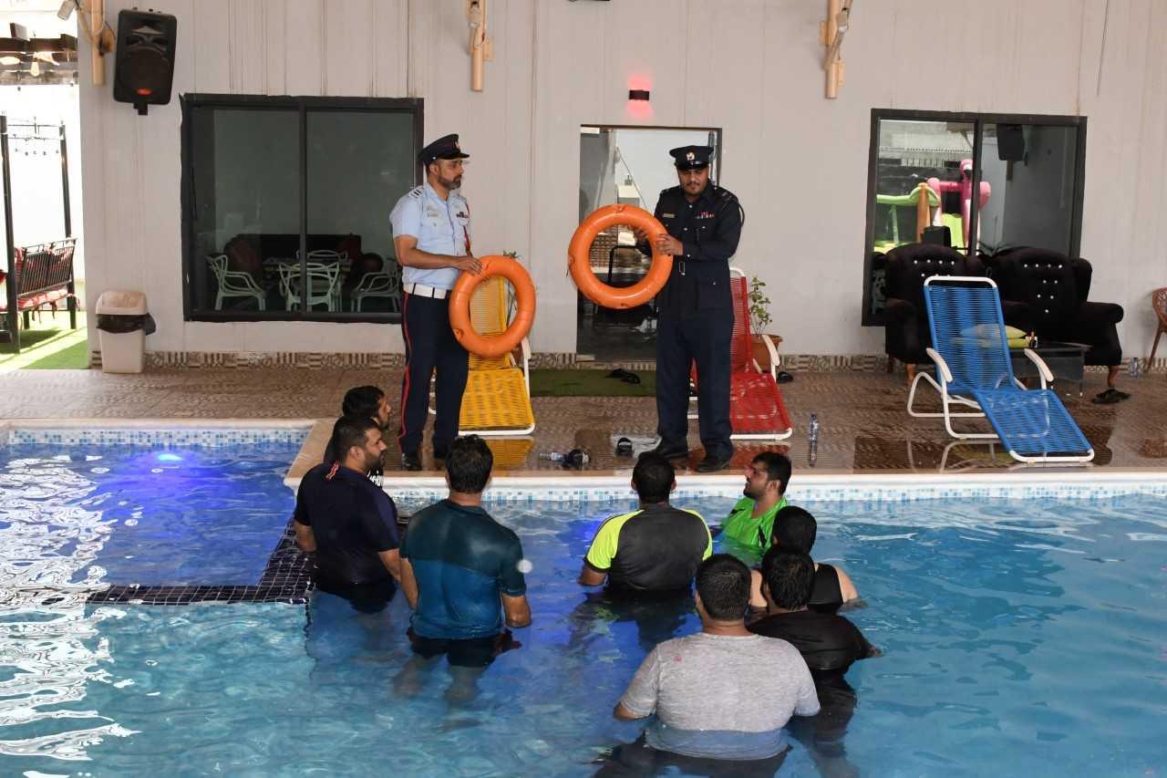 الإدارة العامة للدفاع المدني تطلق حملتها التوعوية المشتركة لمرتادي برك السباحة<