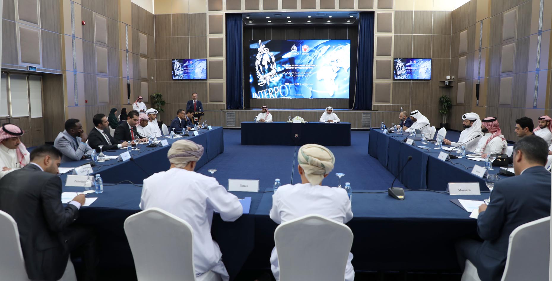 بالتعاون مع (الانتربول)... إدارة الشئون الدولية والانتربول تنظم اجتماع ضباط الاتصال لإقليم الشرق الأوسط وشمال أفريقيا<