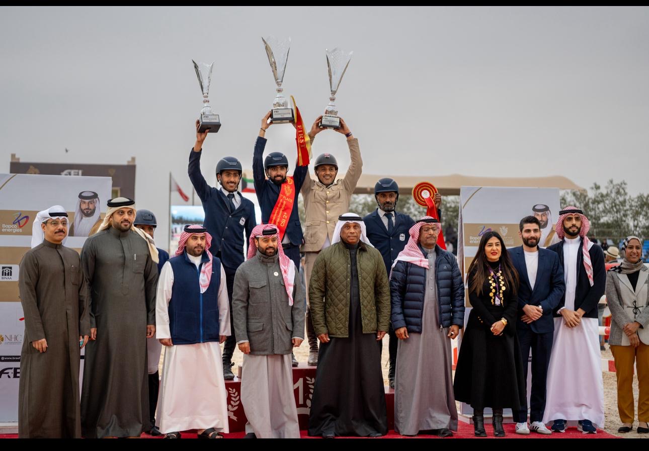 فريق وزارة الداخلية لقفز الحواجز يحقق المركز الأول في المسابقة الكبرى لبطولة سمو الشيخ ناصر بن حمد الدولية ذو النجمتين لقفز الحواجز<