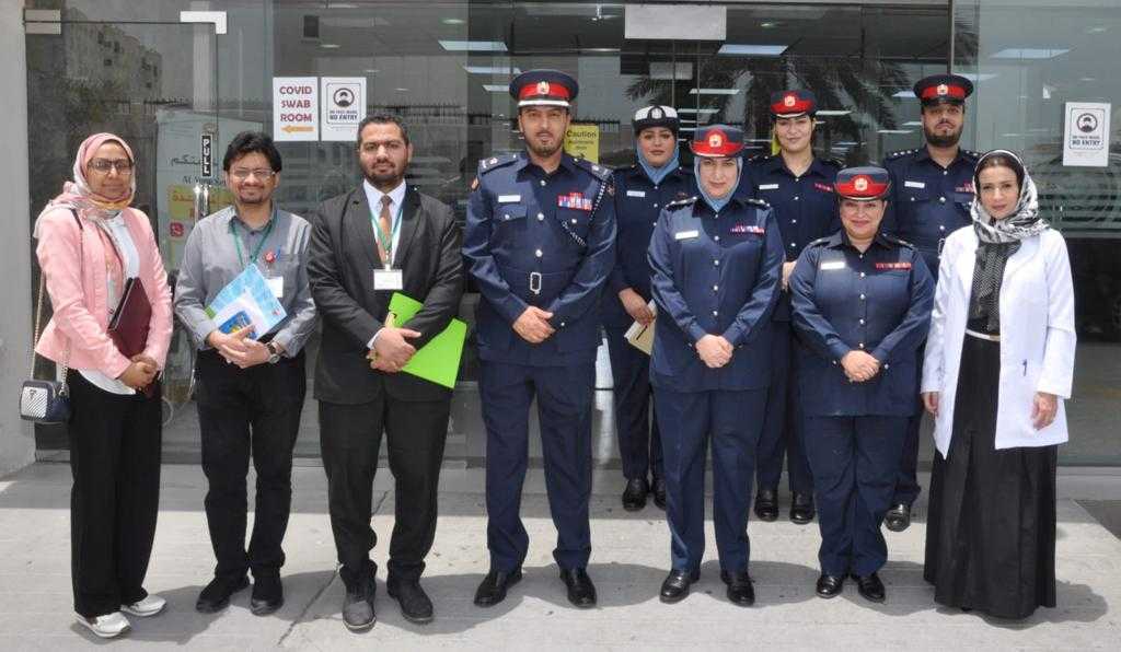  شرطة العاصمة تقوم بزيارة للشئون الصحية والاجتماعية في إطار جهود الحصول على شهادة أماكن عمل صحية<