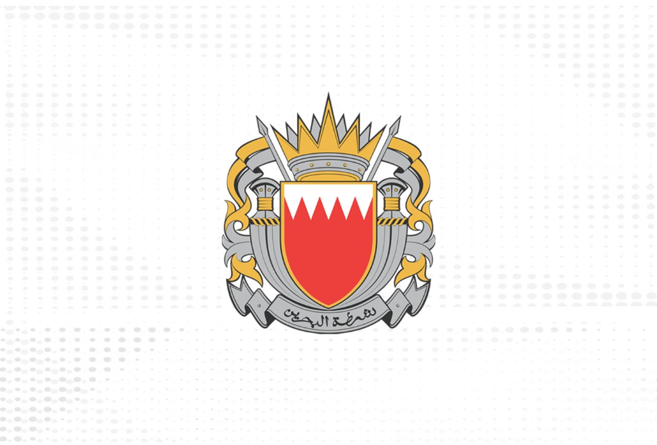 تعقيبا على مقطع متداول لأحد الأشخاص من خارج البحرين عن منح تأشيرات وإقامة بطرق غير قانونية ... (مكافحة الجرائم الإلكترونية) : ما تم تداوله غير صحيح على الإطلاق ويندرج ضمن جرائم النصب والاحتيال<