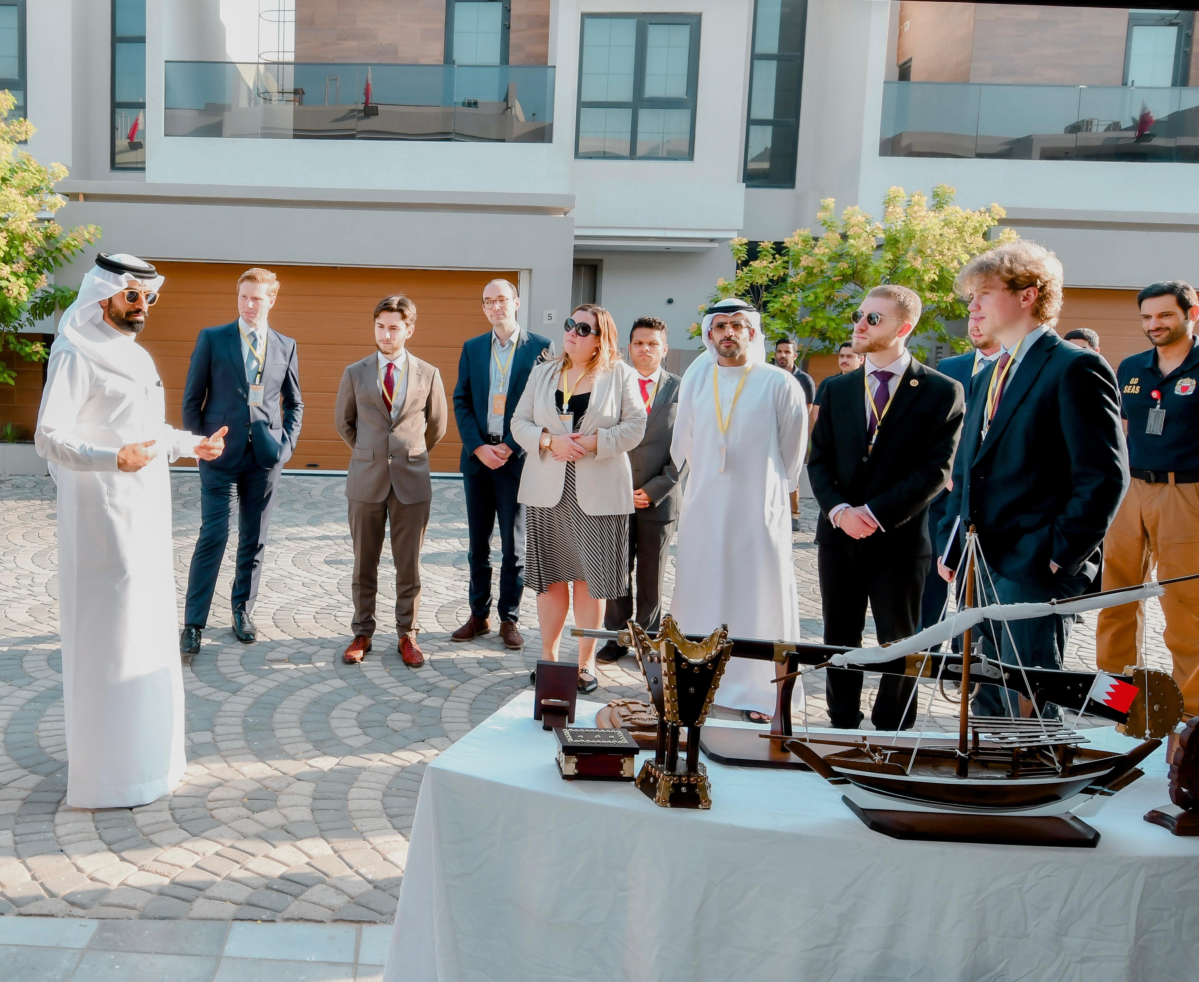 مدير عام تنفيذ الأحكام والعقوبات البديلة يستقبل وفدًا برلمانيًا من المملكة المتحدة<