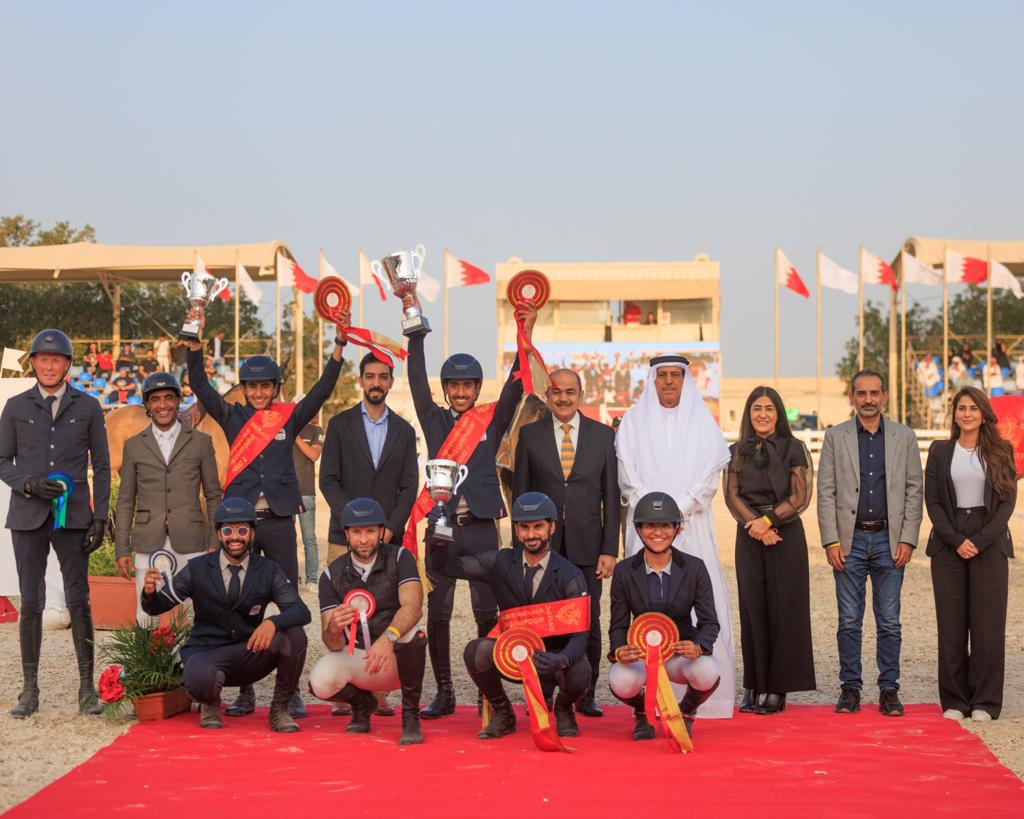 فريق وزارة الداخلية يحقق نتائج متقدمة في بطولة سمو الشيخ ناصر بن حمد لقفز الحواجز<