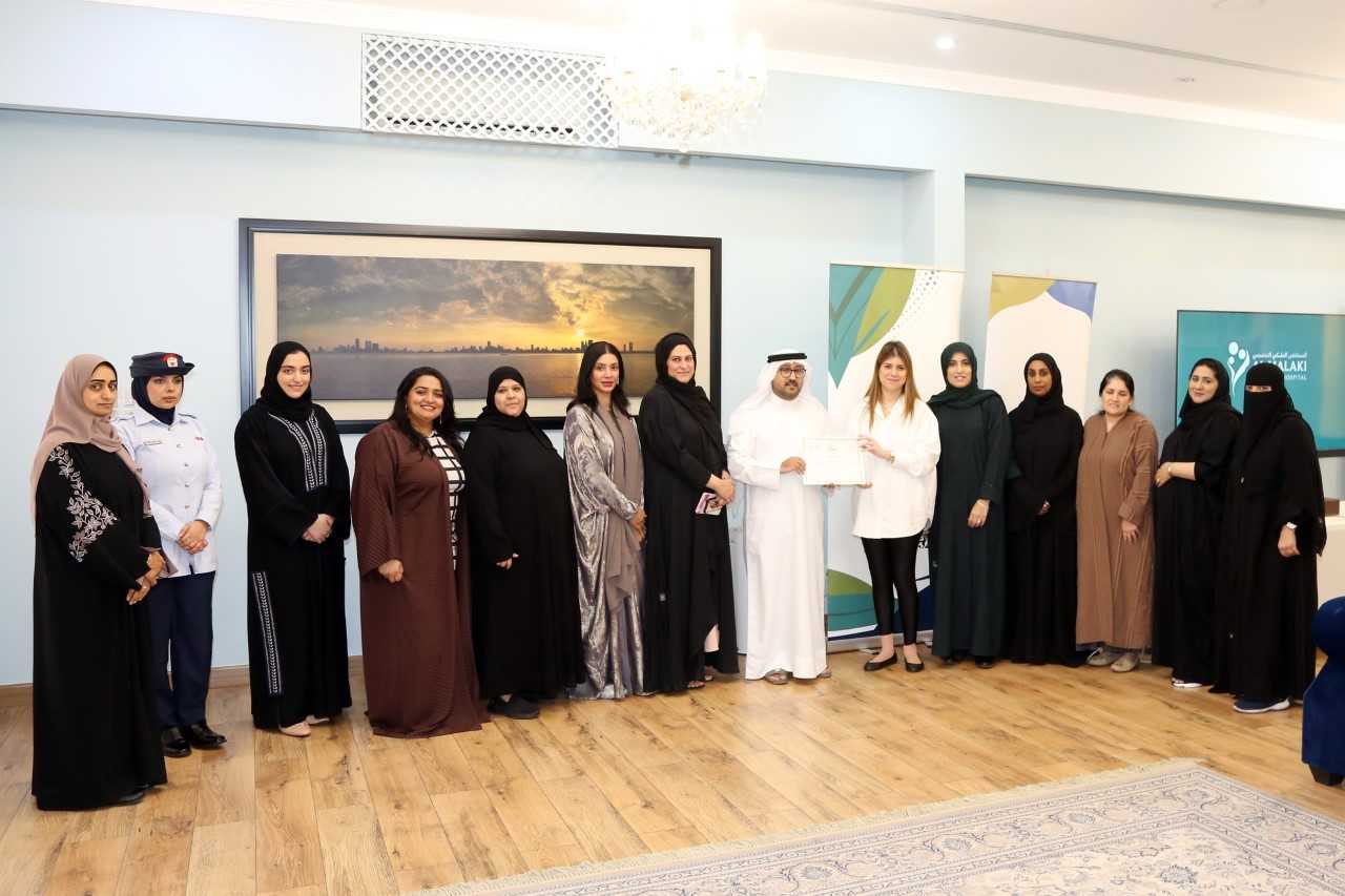 محافظة العاصمة تنظم جلسة توعوية حول صحة المرأة<