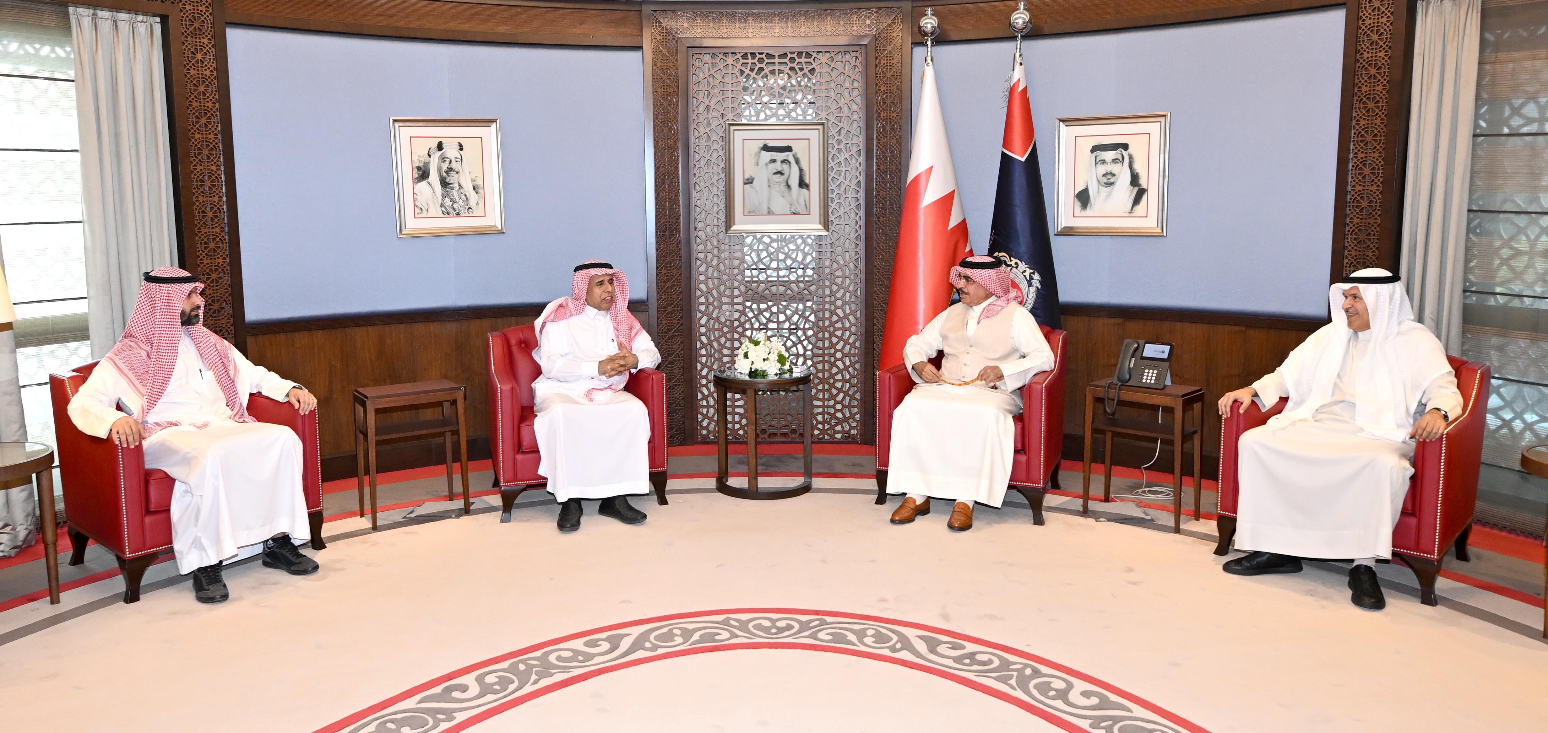 معالي وزير الداخلية يستقبل وكيل وزارة الداخلية للأحوال المدنية بالسعودية ويشيد بالعلاقات التاريخية والأخوية التي تجمع البلدين2024/1/24<