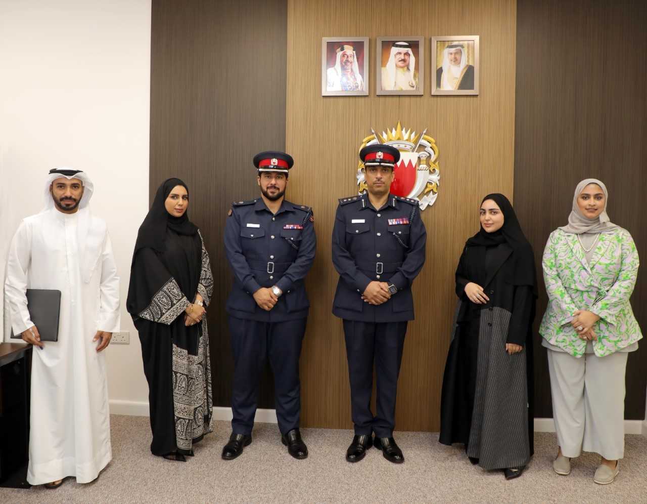 إدارة الشؤون القانونية تنظم مع 