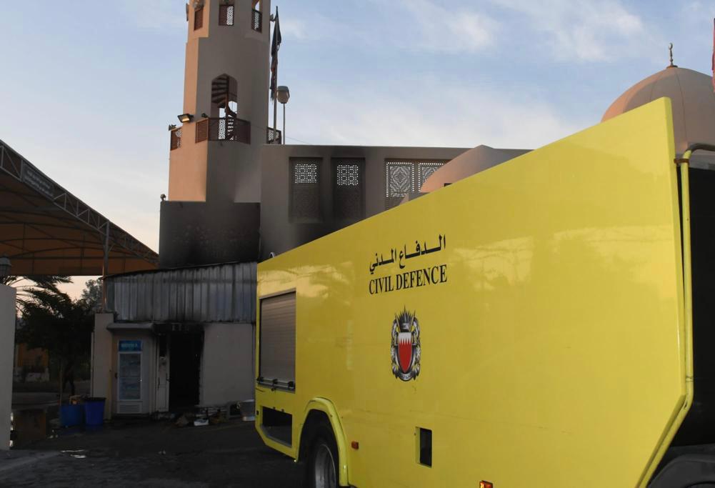 الدفاع المدني يخمد حريقا اندلع بملحق يستخدم للطهي تابع لأحد المساجد في منطقة الحورة<