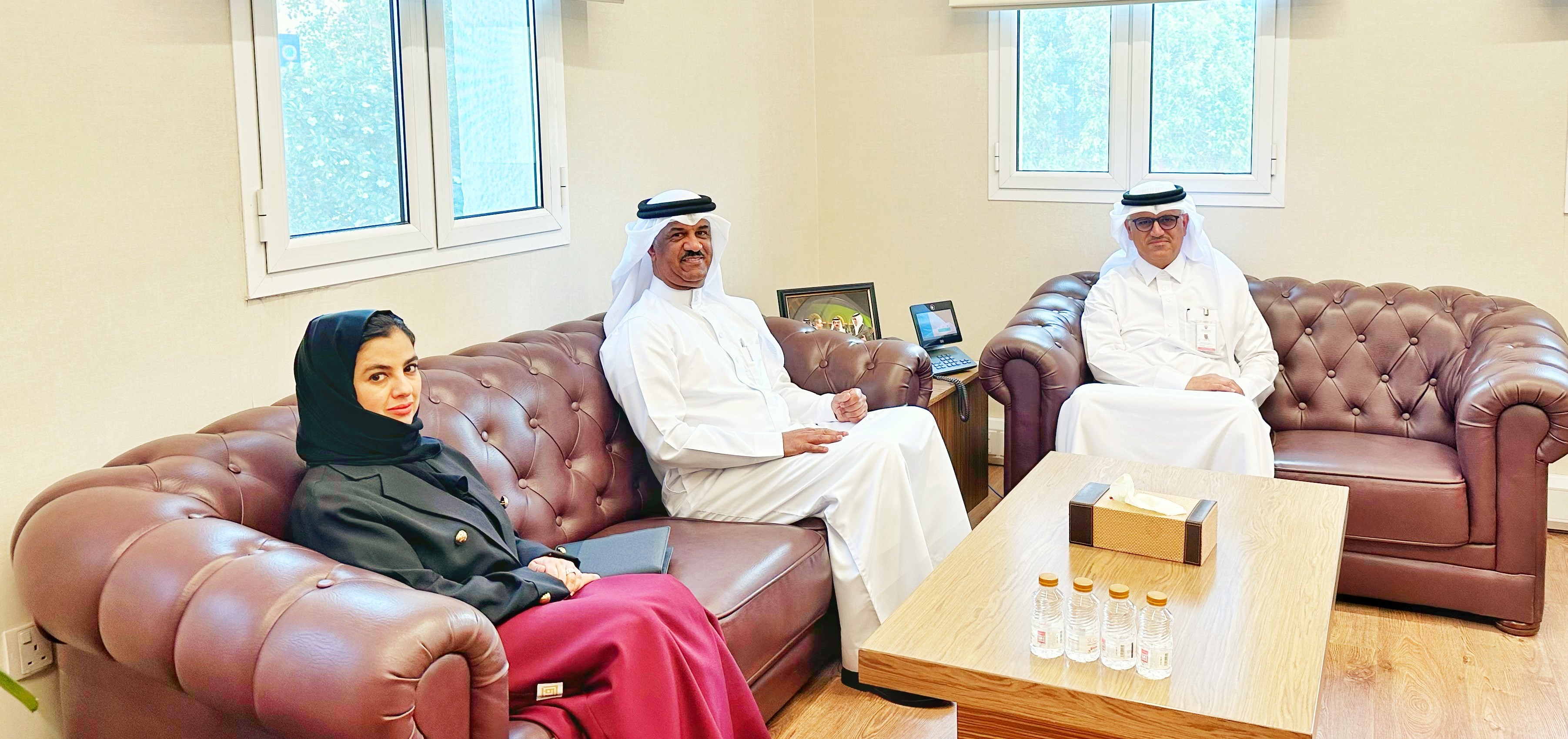 نائب محافظ الشمالية يؤكد على أهمية تعزيز التعاون المشترك مع وزارة شئون البلديات والزراعة لتحقيق تطلعات أهالي المحافظة<