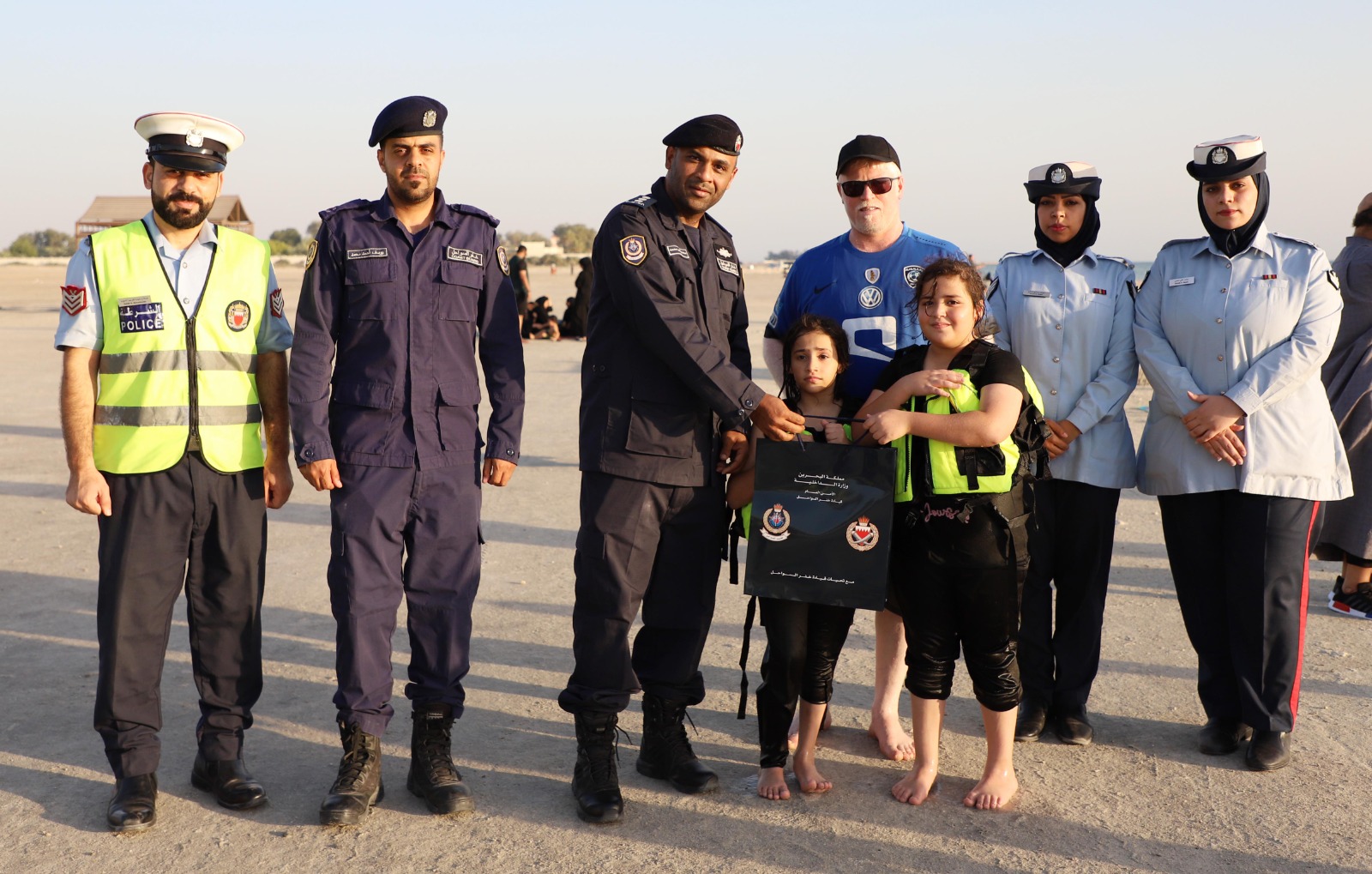 قيادة خفر السواحل تنظم حملة توعوية على ساحل المالكية<