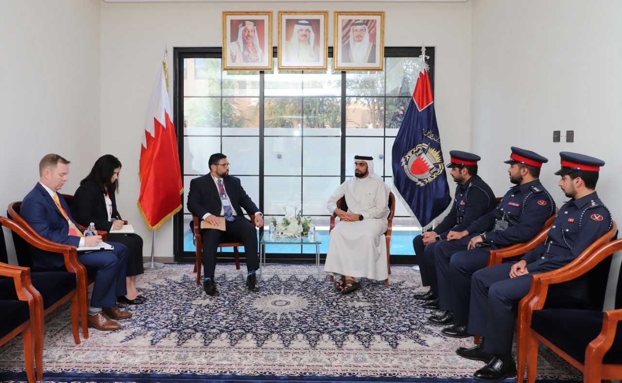 مدير عام تنفيذ الأحكام والعقوبات البديلة يستقبل نائب السفير الأمريكي ويطلعه على البرامج التأهيلية والتدريبية في 