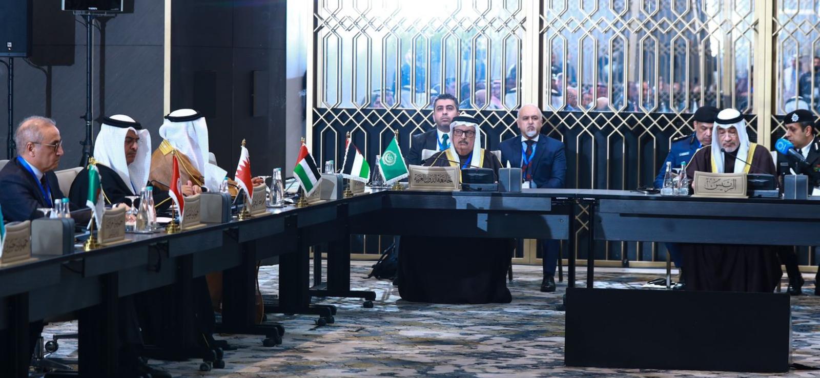 خلال مشاركته في الإجتماع الوزاري للدورة السادسة للمنتدى الإقليمي العربي للحد من الكوارث ، رئيس الامن العام يؤكد أهمية العمل المشترك لمواجهة التحديات والمتغيرات في إدارة مخاطر الأزمات والكوارث وفق متطلبات إطار عمل سنداي الأممي للحد من مخاطر الكوارث<