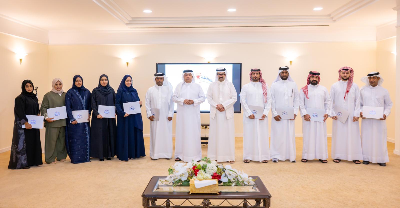 ‎سمو محافظ الجنوبية يكرم منتسبي المحافظة ويشيد بجهودهم في إنجاح مبادرات منتصف عام 2025<