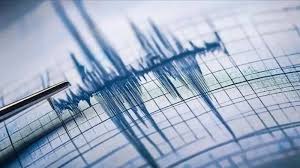 زلزال بقوة 7.6 يضرب قرب تونجا في جنوب المحيط الهادئ<