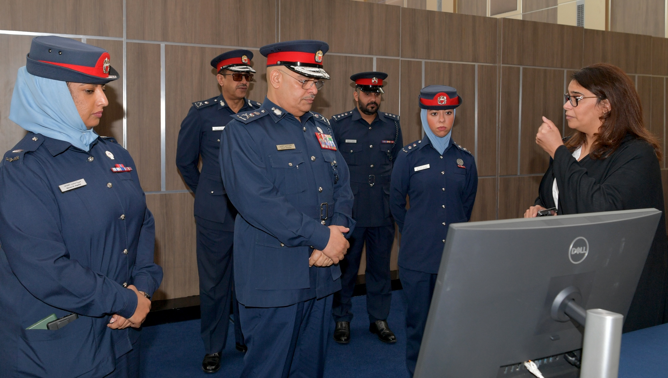 رئيس الأمن العام يطلع على مشروع تطوير النظام الجنائي الموحد 