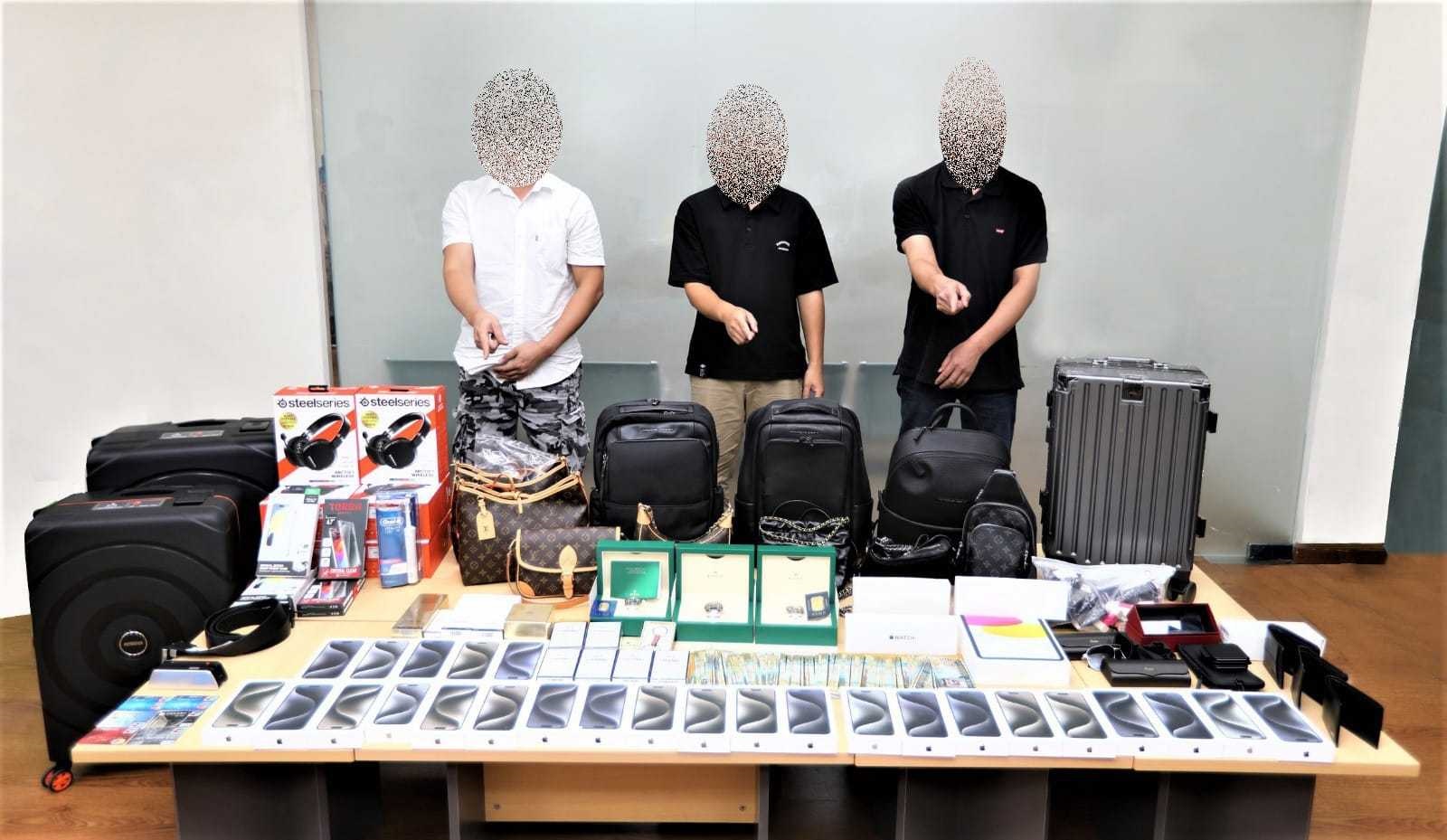 بمبالغ تجاوزت الـ 70 ألف دينار .. مكافحة الجرائم الاقتصادية : القبض على اشخاص لقيامهم بعمليات شراء باستخدام بطاقات ائتمانية مزورة<