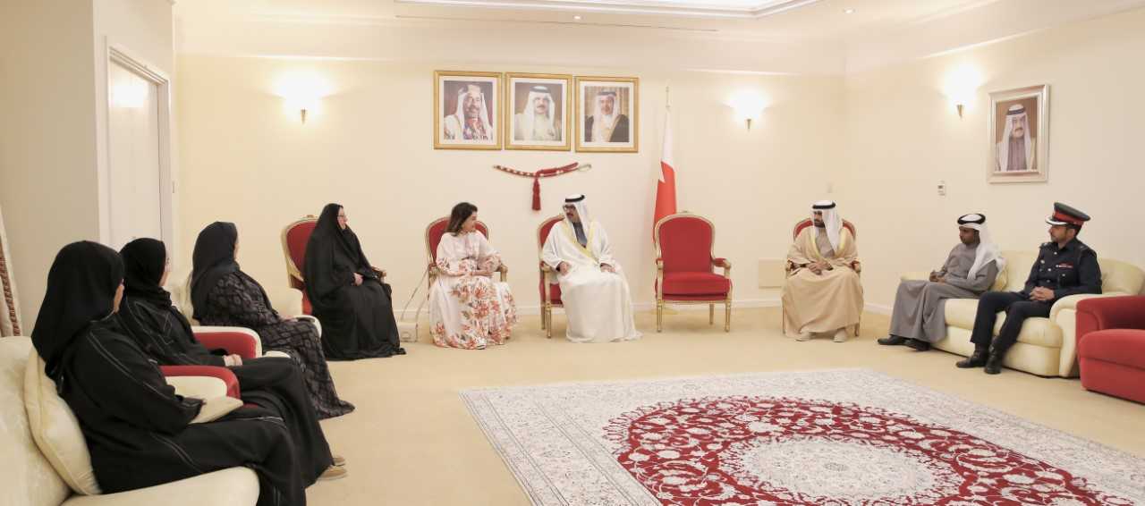 سمو محافظ الجنوبية يستقبل رئيسة و أعضاء ومنتسبي جمعية رعاية الطفل والأمومة <