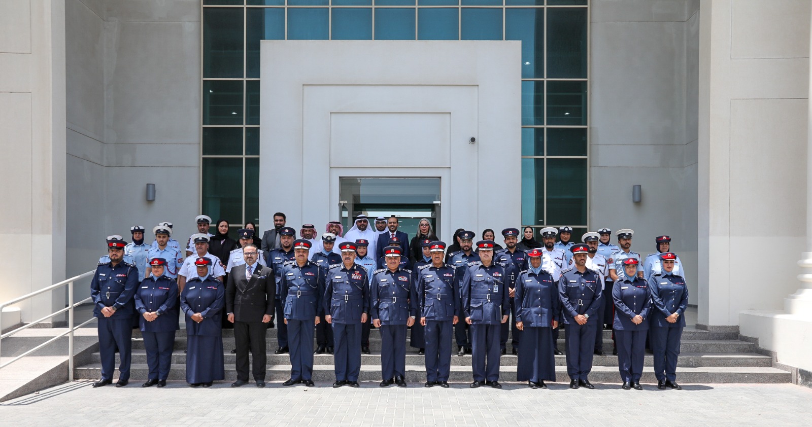 رئيس الأمن العام يقوم بزيارة إلى رئاسة الأمن العام لشئون المجتمع<