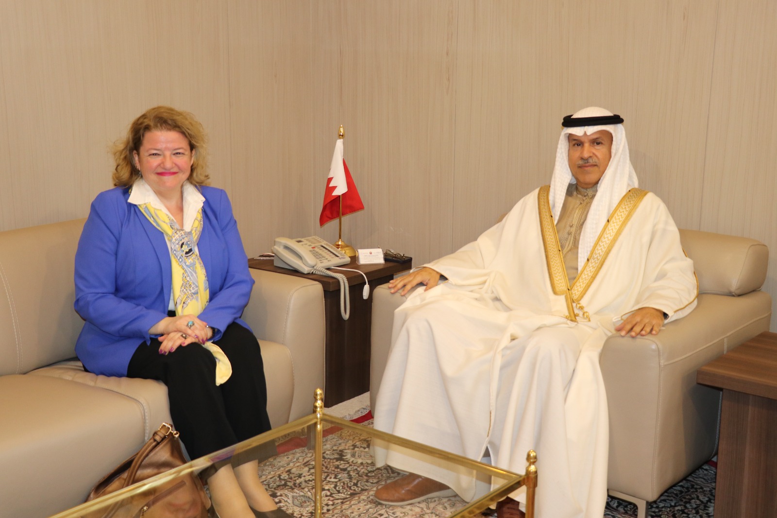 وكيل وزارة الداخلية لشؤون الجنسية والجوازات والإقامة يستقبل سفيرة تركيا<