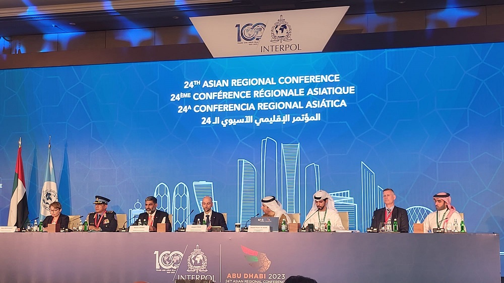 الإدارة العامة لمكافحة الفساد والأمن الاقتصادي والإلكتروني تشارك في أعمال مؤتمر الإنتربول الإقليمي الآسيوي بدولة الإمارات العربية المتحدة الشقيقة<