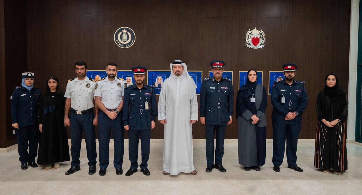 رئيس الجمارك يكرم القائمين على تنفيذ أهداف استراتيجية شئون الجمارك 2021-2024<