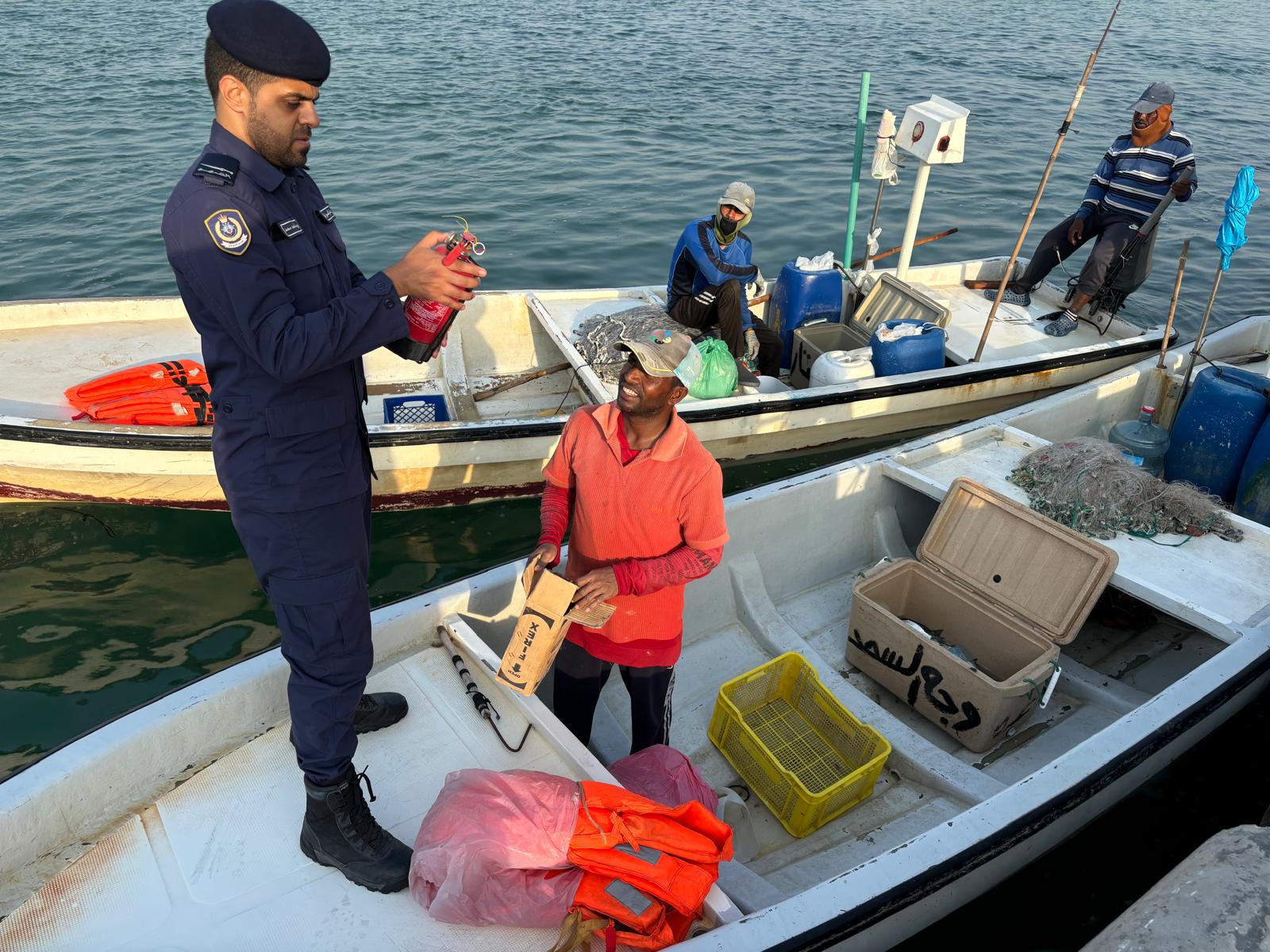 خفر السواحل تواصل حملاتها التفتيشية للتصدي للمخالفات البحرية<