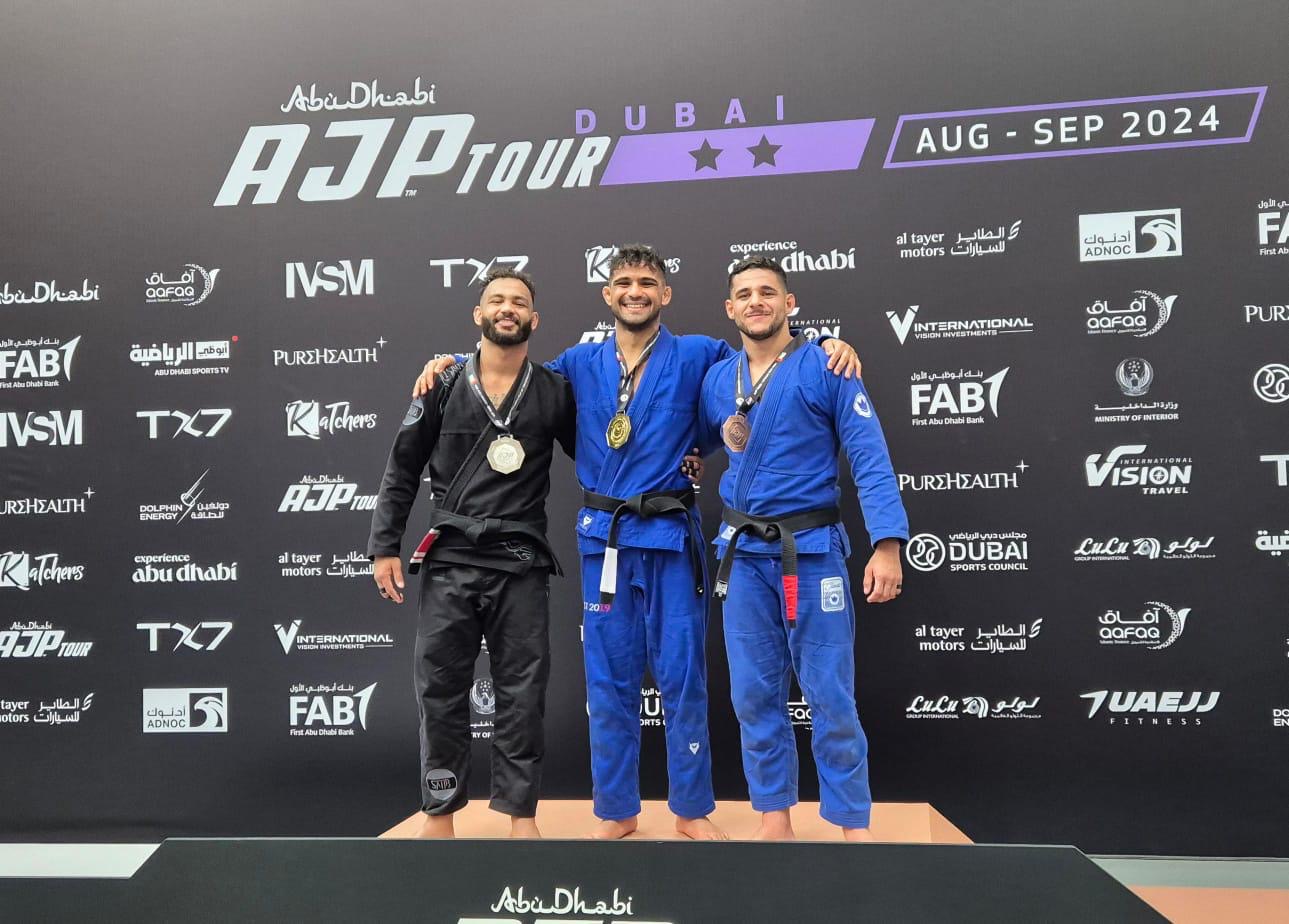 اللاعب علي سينا منفردي يحقق مراكز متقدمة في بطولة دبي الدولية للمحترفين للجوجيتسو<