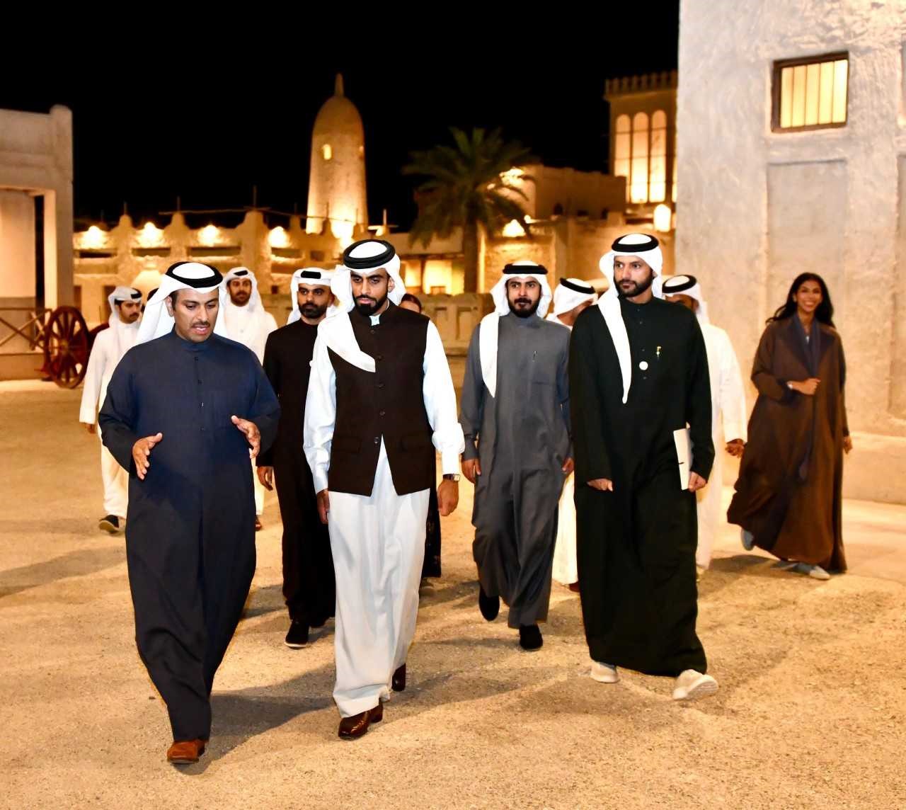 بحضور وزير الإعلام ... برنامج السارية يستضيف الشيخ خالد بن راشد آل خليفة مدير عام الإدارة العامة لتنفيذ الأحكام والعقوبات البديلة<