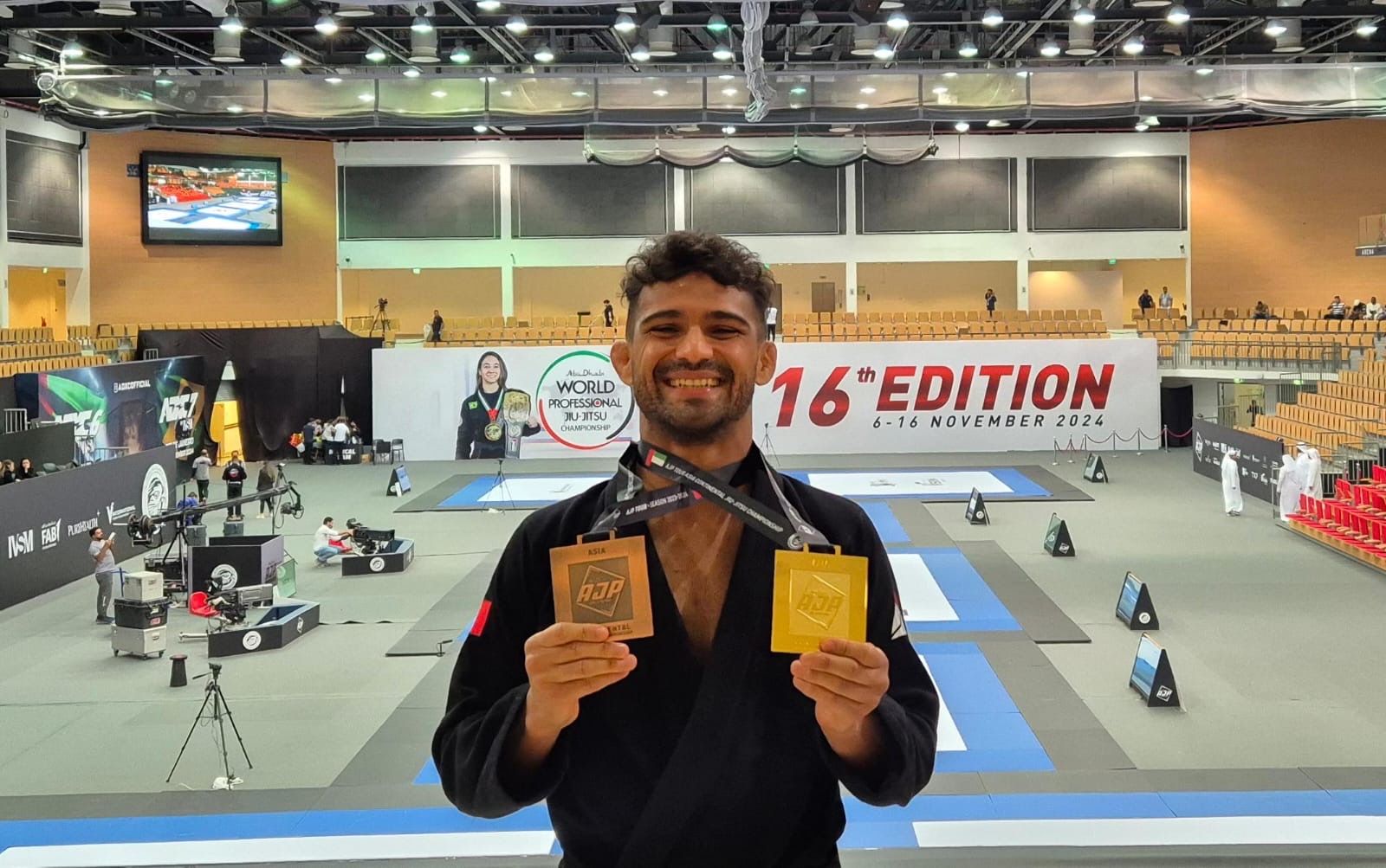 لاعب فريق وزارة الداخلية لألعاب الدفاع عن النفس يحقق المركزين الأول والثالث في بطولة آسيا الدولية للجوجيتسو 2024<