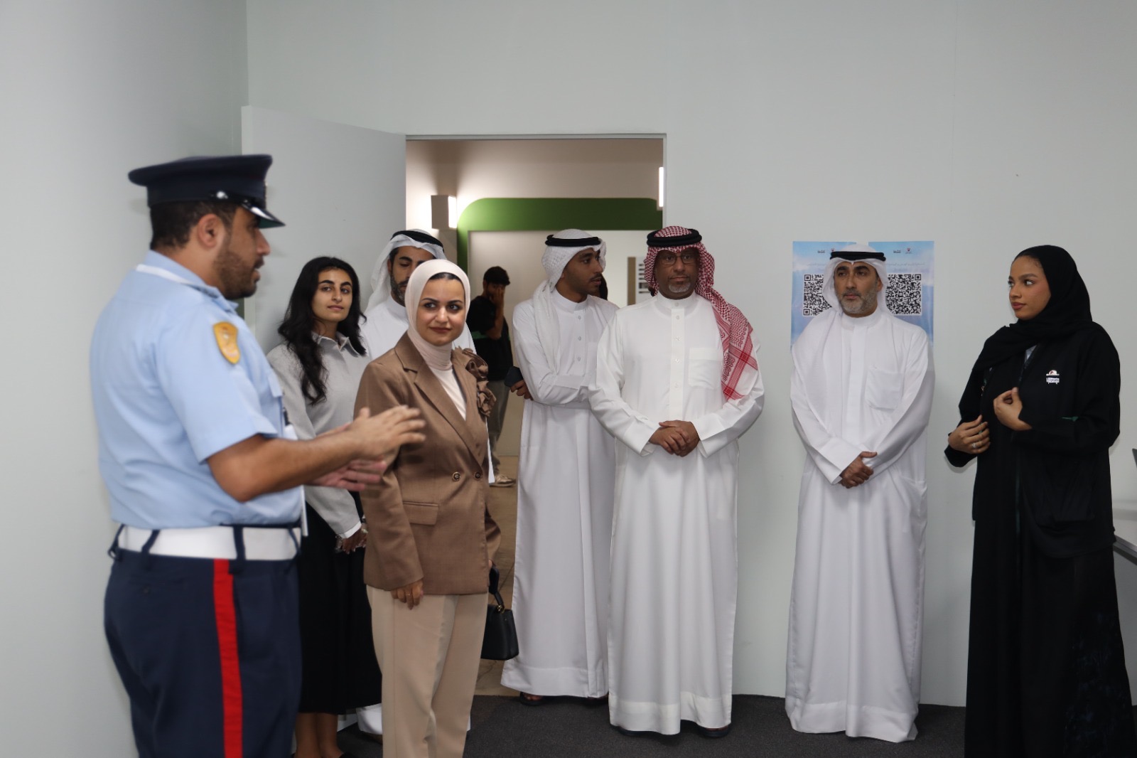 الموارد البشرية والأكاديمية الملكية للشرطة تنظمان دورة تدريبية حول برنامج Microsoft Forms ضمن فعاليات مدينة الشباب<