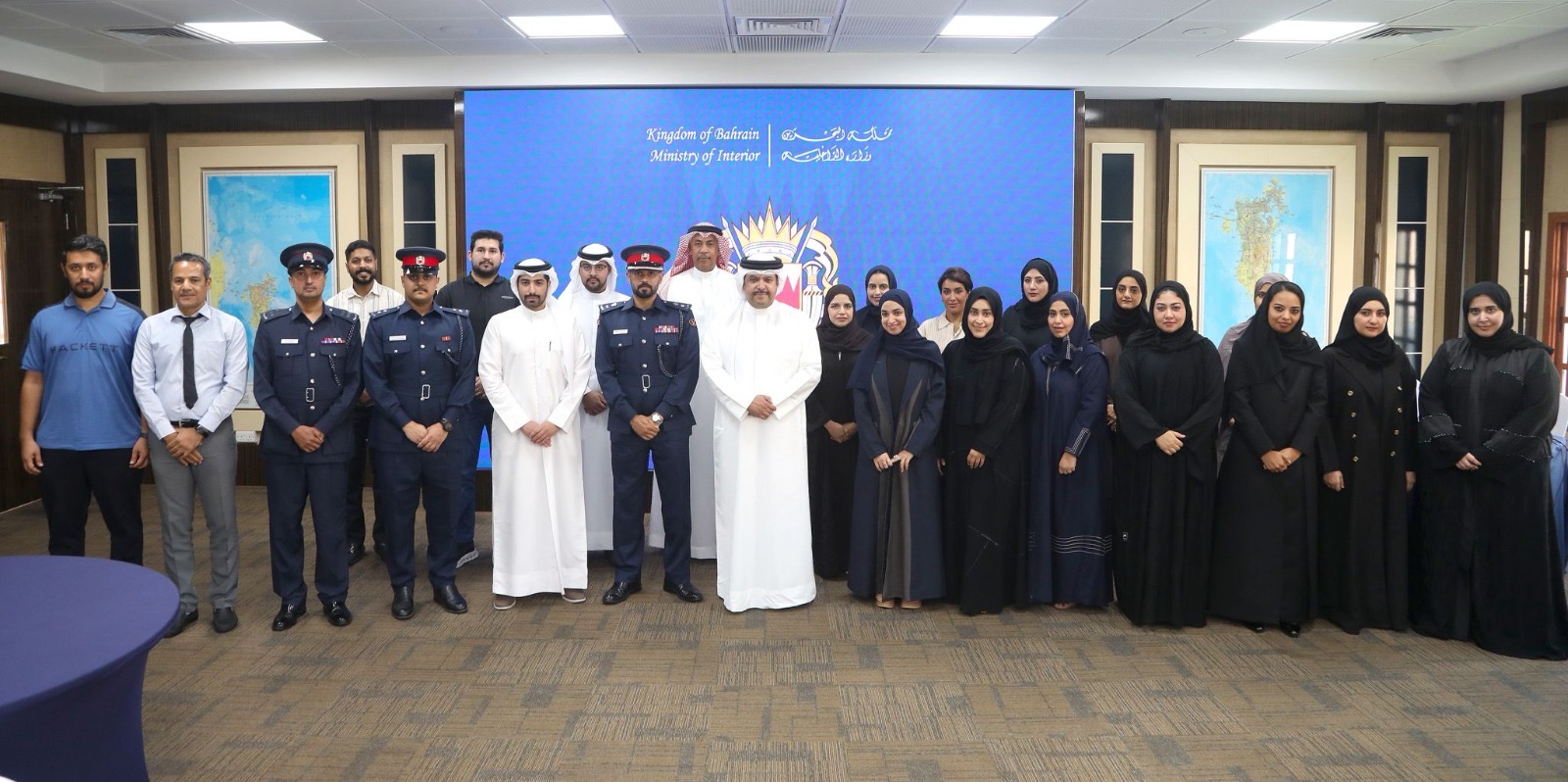 مكتب الوكيل المساعد للشئون الإدارية ينظم دورة إدارة المشاريع بالتعاون مع وزارة الأشغال<