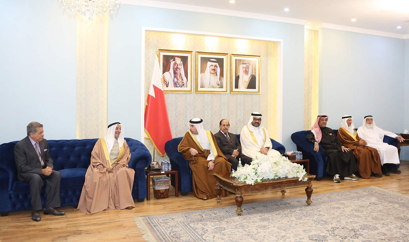 أكدوا مساهمة الحدث في دعم الاقتصاد والسياحة ... رواد مجلس محافظة العاصمة يشيدون باستضافة المملكة سباق 