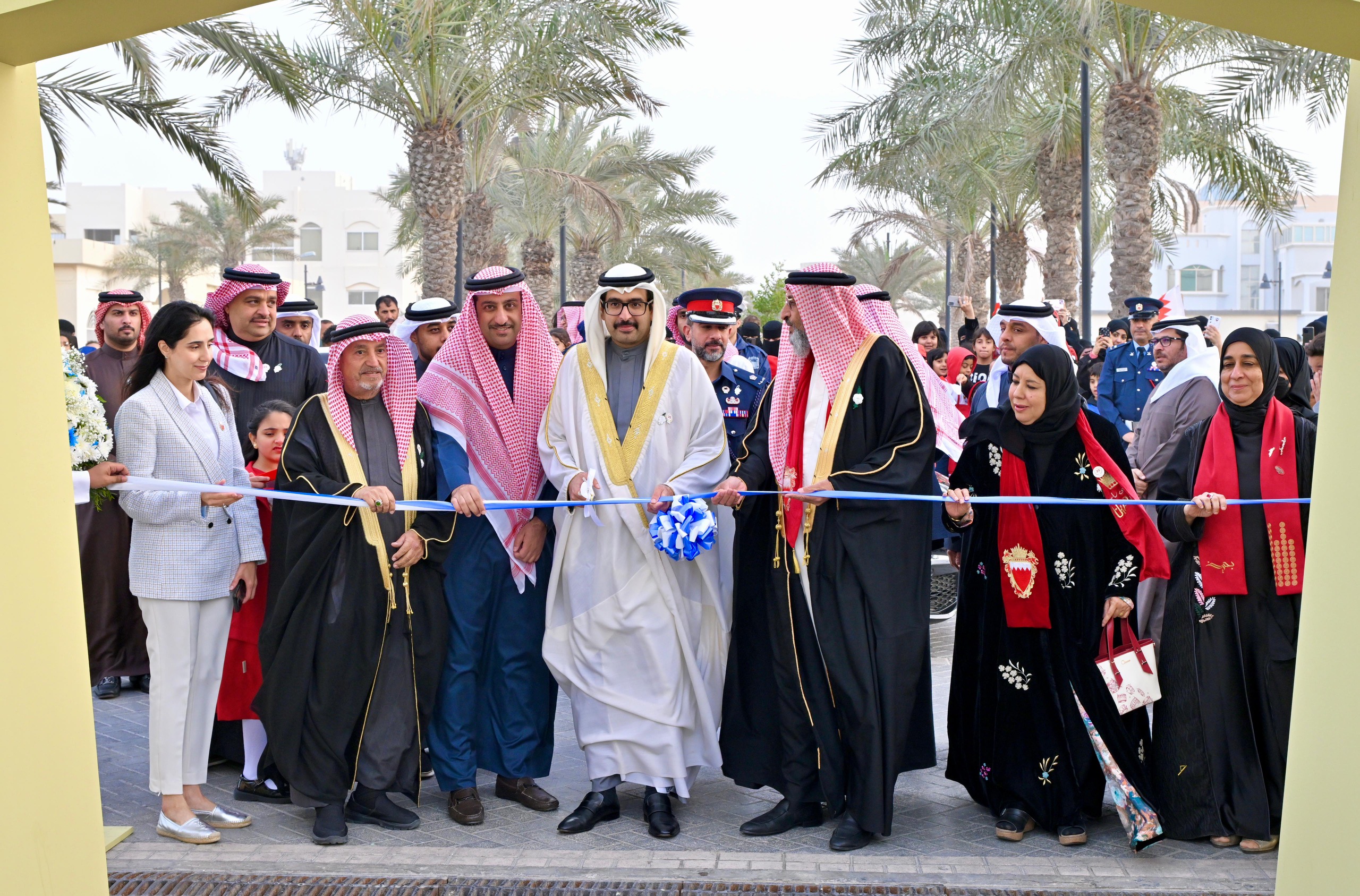 سمو محافظ الجنوبية يفتتح (احتفال المحافظة الجنوبية التراثي) بمناسبة الأعياد الوطنية<
