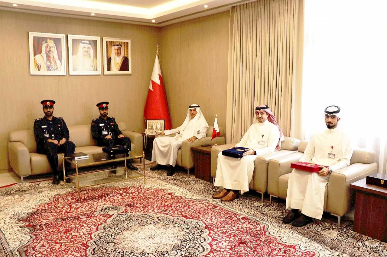 معالي الشيخ هشام بن عبدالرحمن يستقبل الحاصلين على درجة الماجستير<