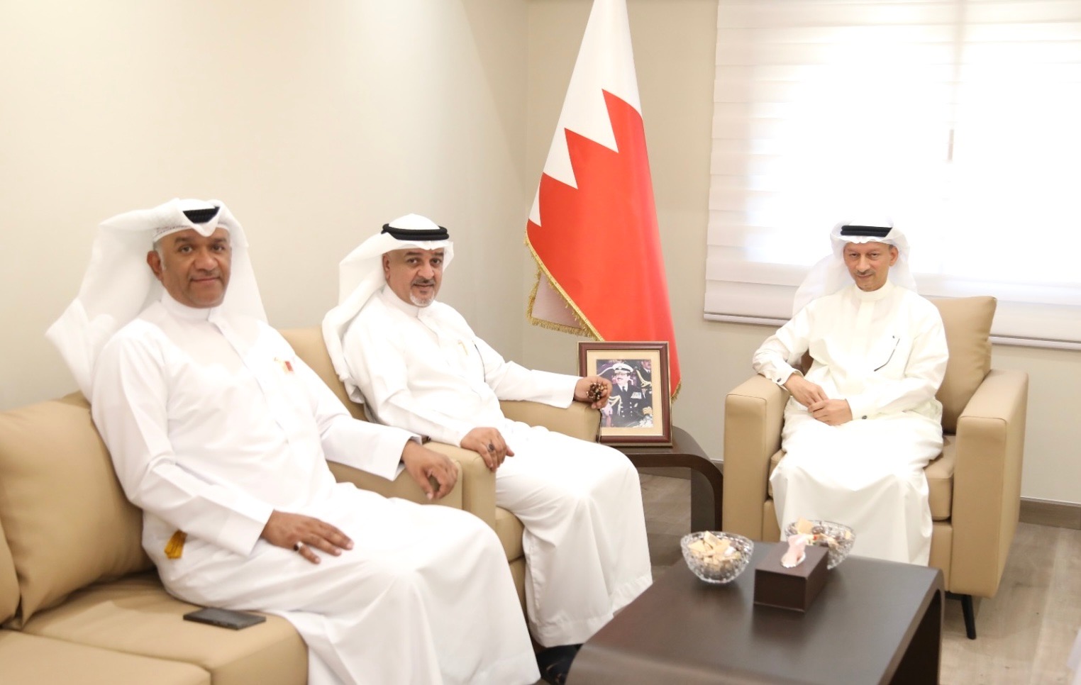 محافظ الشمالية يستقبل النائب جلال كاظم وعضو المجلس البلدي باسم أبو إدريس<