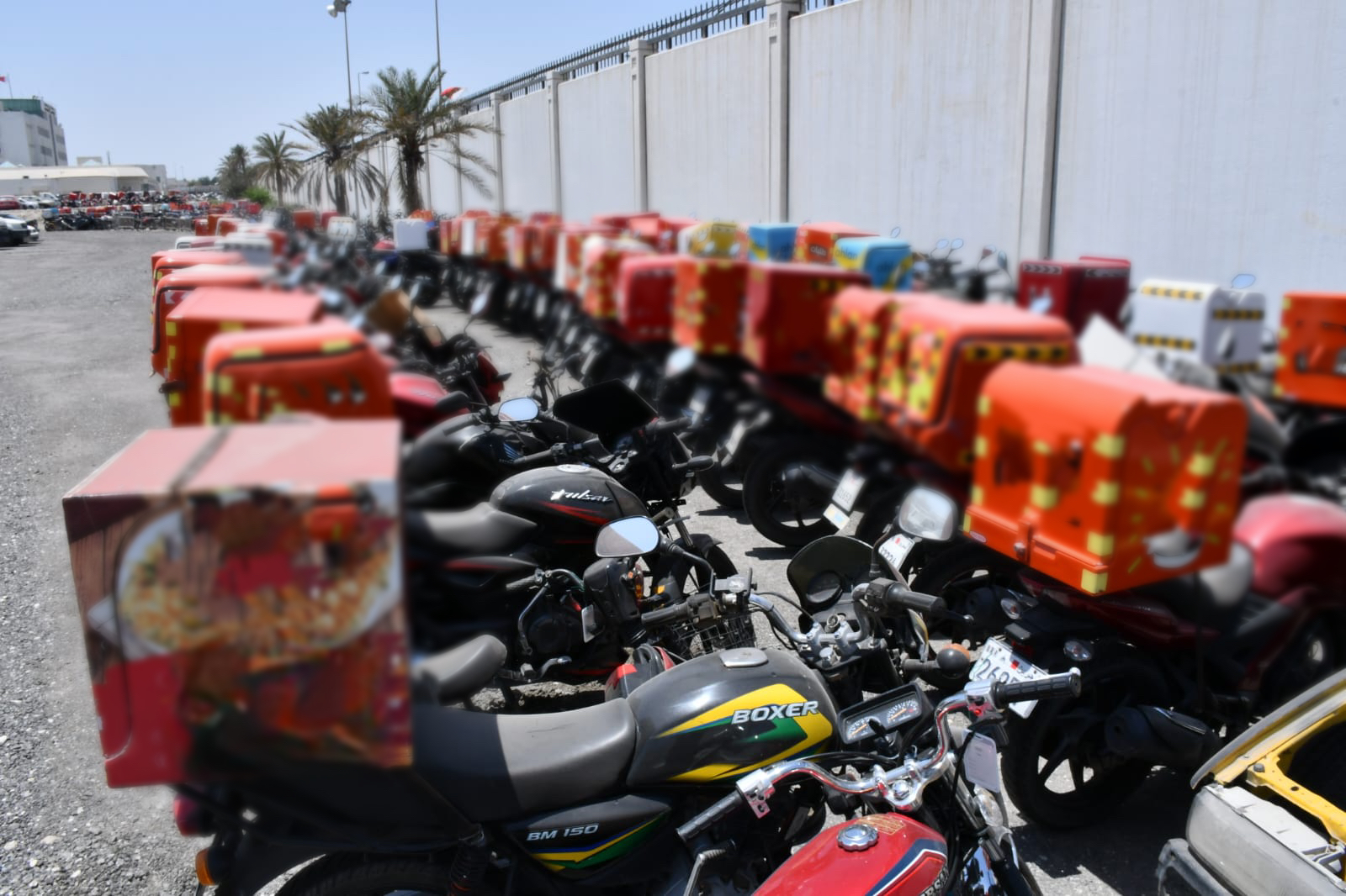 الادارة العامة للمرور: ضبط أكثر من 161 دراجة للتوصيل خلال أبريل بسبب ارتكاب عدد من المخالفات المرورية<