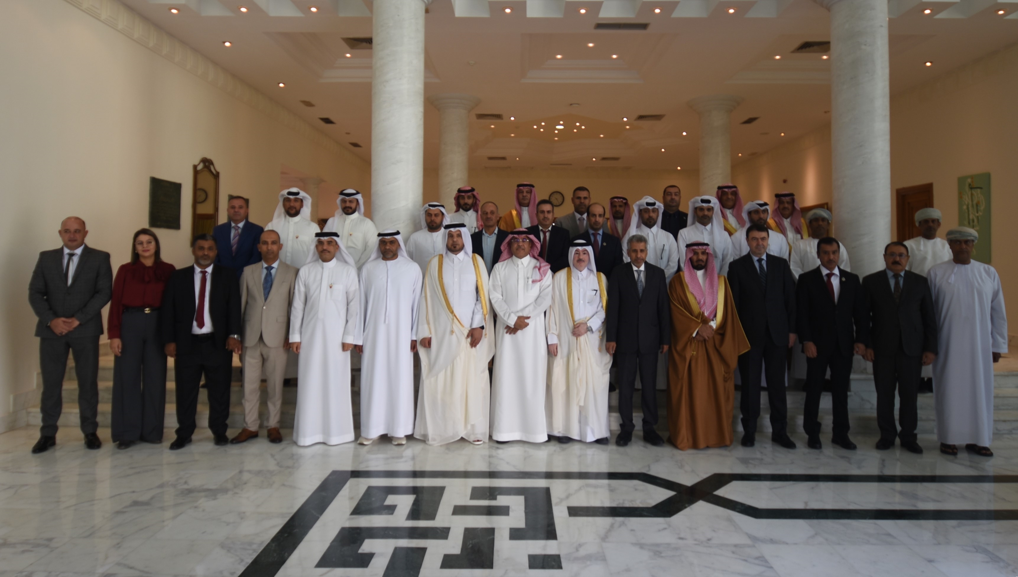 مدير عام أمن المنافذ يشارك في المؤتمر العربي لرؤساء أجهزة أمن الحدود والمطارات والموانئ بتونس   <