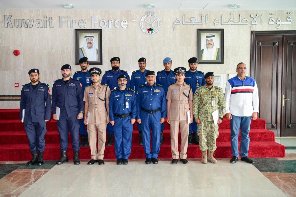 الإدارة العامة للدفاع المدني تشارك في دورة (النظام الآمن لإدارة المواد الكيميائية الخطرة)<