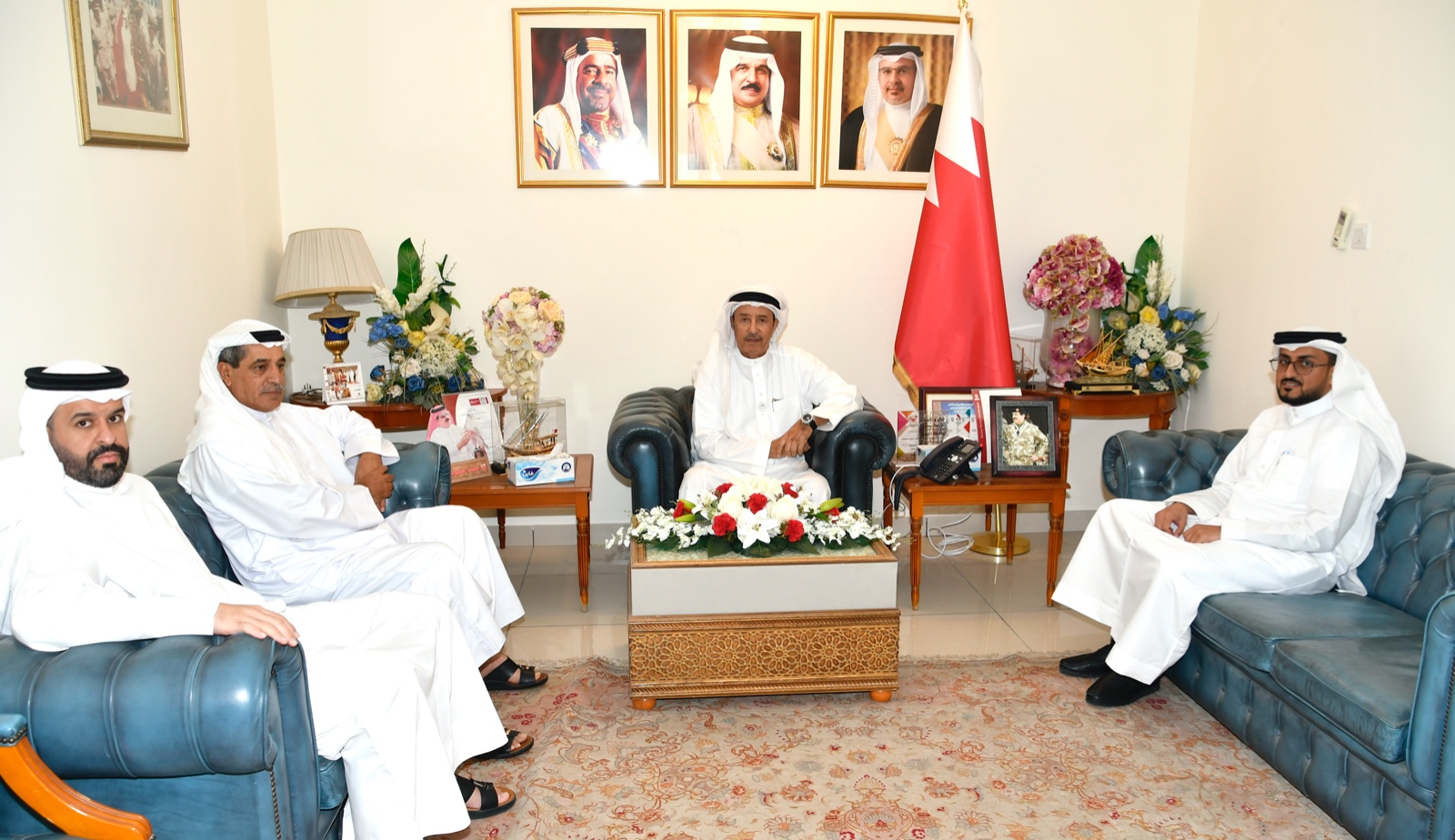 محافظ المحرق يستقبل النائب عبدالواحد قراطة ويشيد بجهود النواب في دعم المشاريع التنموية<