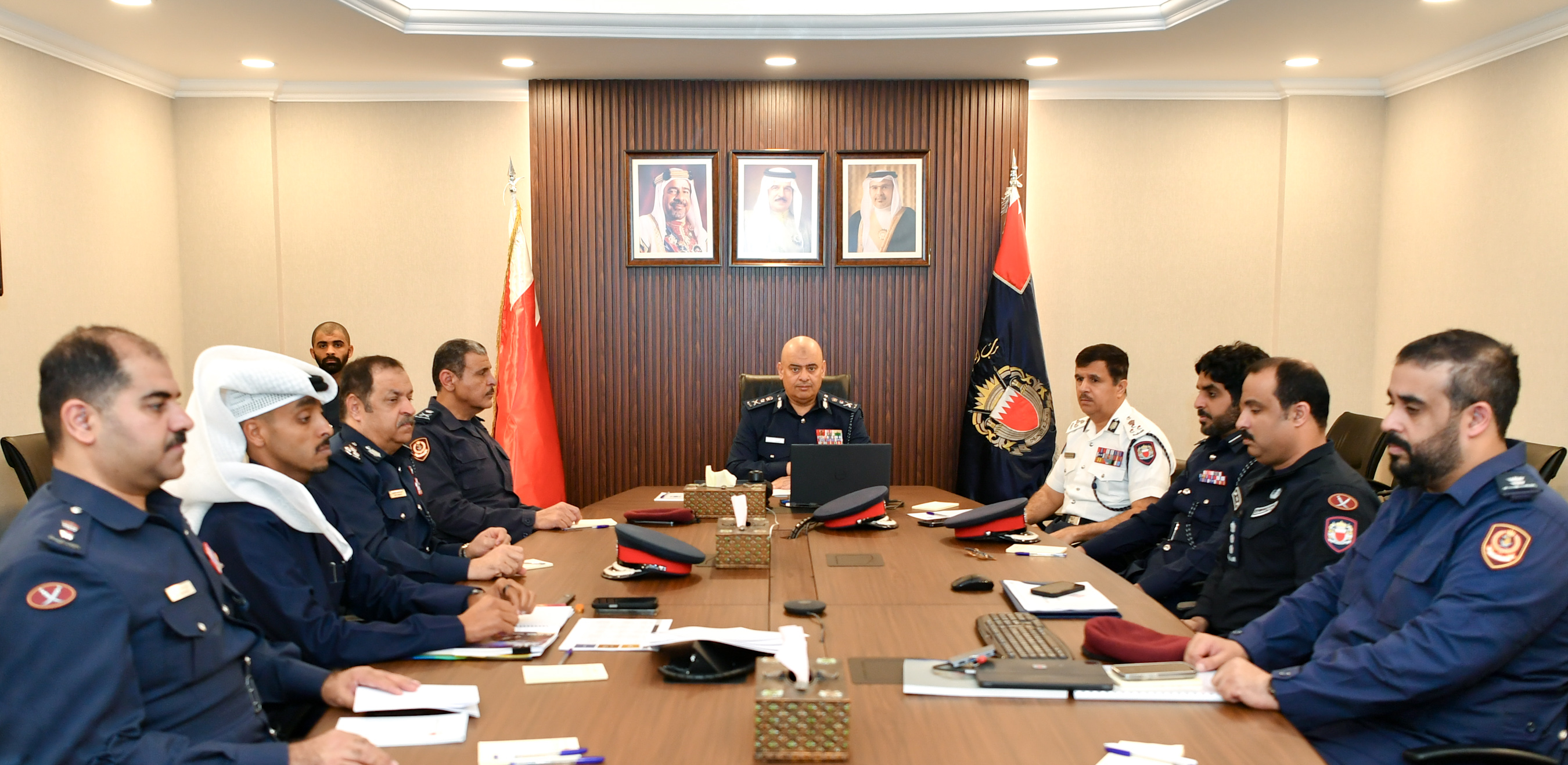 رئيس الأمن العام يترأس الاجتماع التنسيقي لمتابعة الترتيبات الأمنية لسباق الفورمولا 1<