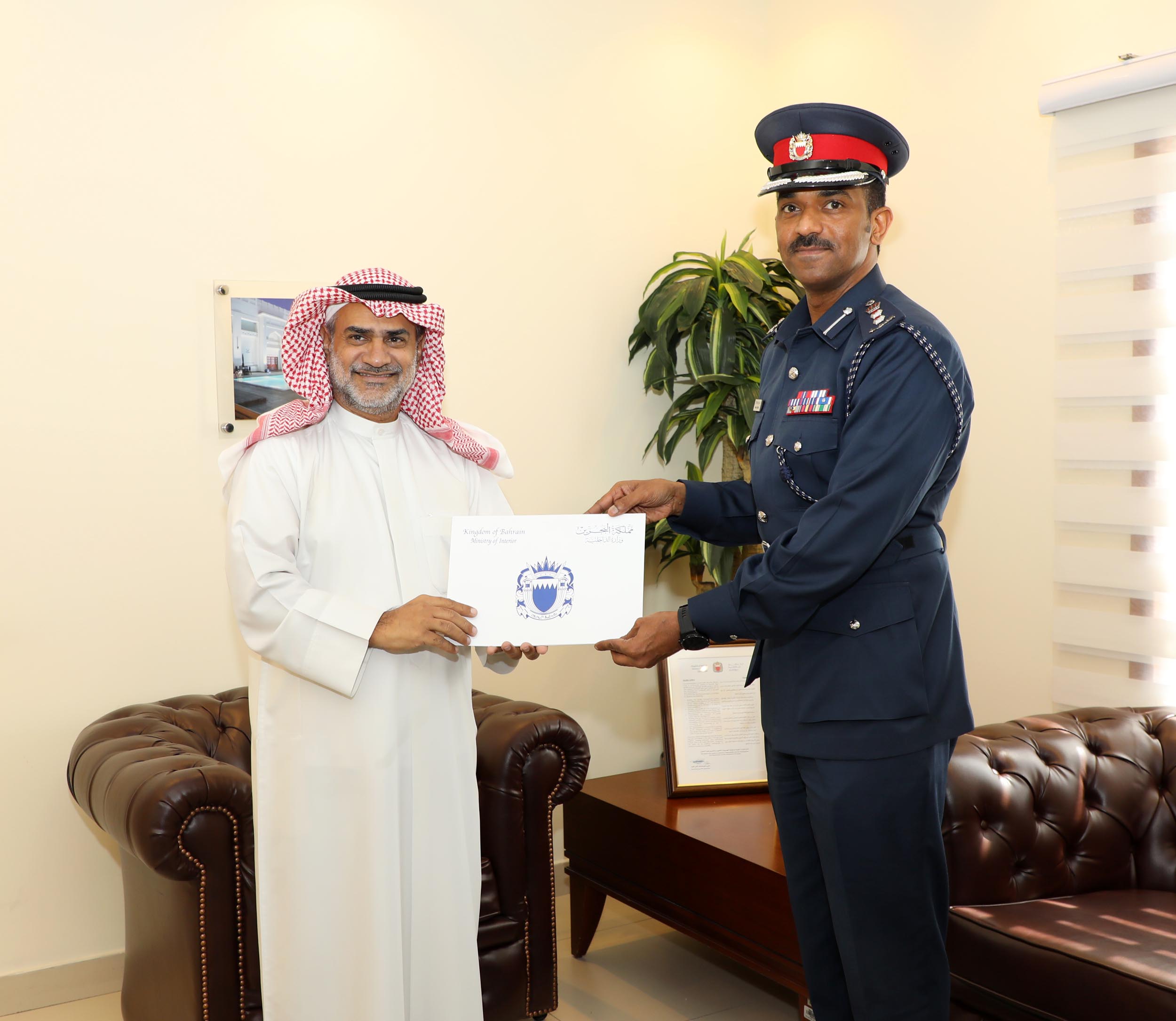 إدارة شئون الضباط تنظم دورة تدريبية حول الآليات والسبل الكفيلة لعقد الاجتماعات الناجحة<