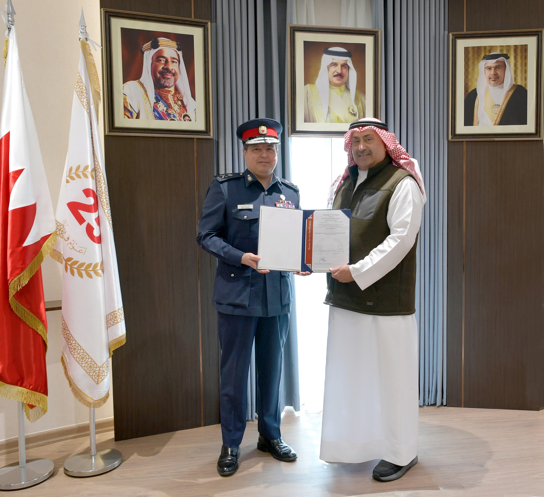 وكيل وزارة الداخلية يشيد بحصول الموارد البشرية على شهادة آيزو الحوكمة من مؤسسة بيرو فيريتاس<