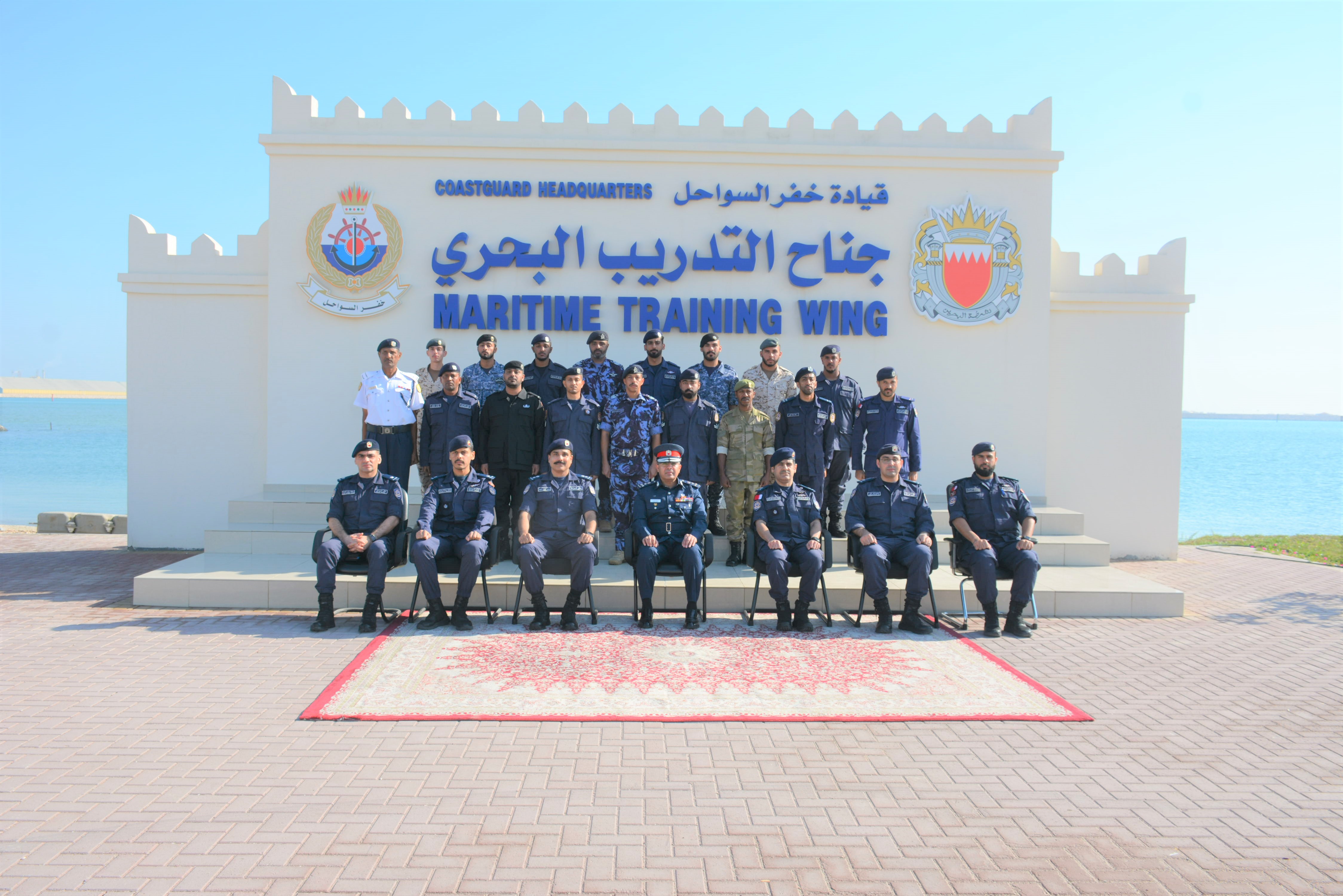 قيادة خفر السواحل تفتتح دورة 