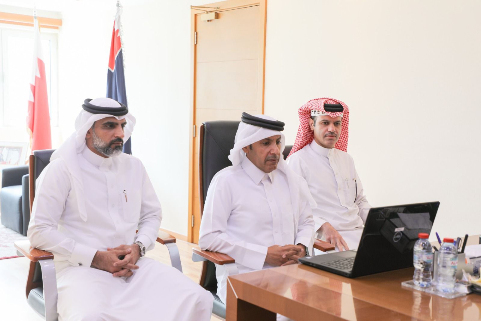 مدير عام المباحث والأدلة الجنائية يُشارك في الاجتماع الاستثنائي للمديرين العامين للتحقيقات والمباحث الجنائية بدول مجلس التعاون<