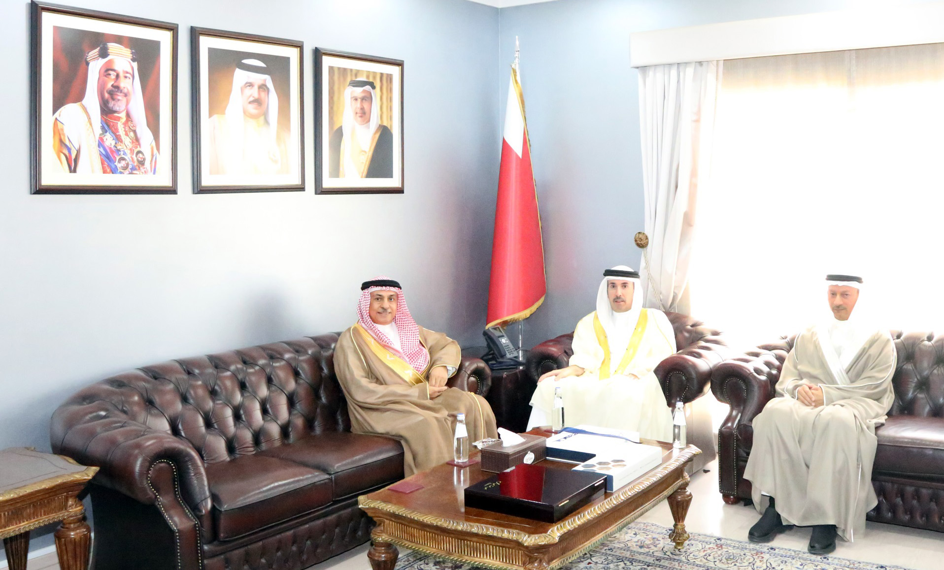 لتطوير الخدمات البلدية في المحافظة ... راشد بن عبدالرحمن يبحث تعزيز التعاون مع مجلس أمانة العاصمة<