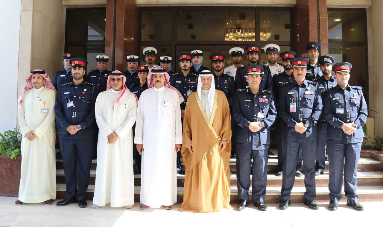 بمناسبة يوم الشرطة البحرينية ... الشيخ هشام بن عبدالرحمن يشيد بإخلاص رجال الأمن ودورهم في خدمة الجميع<