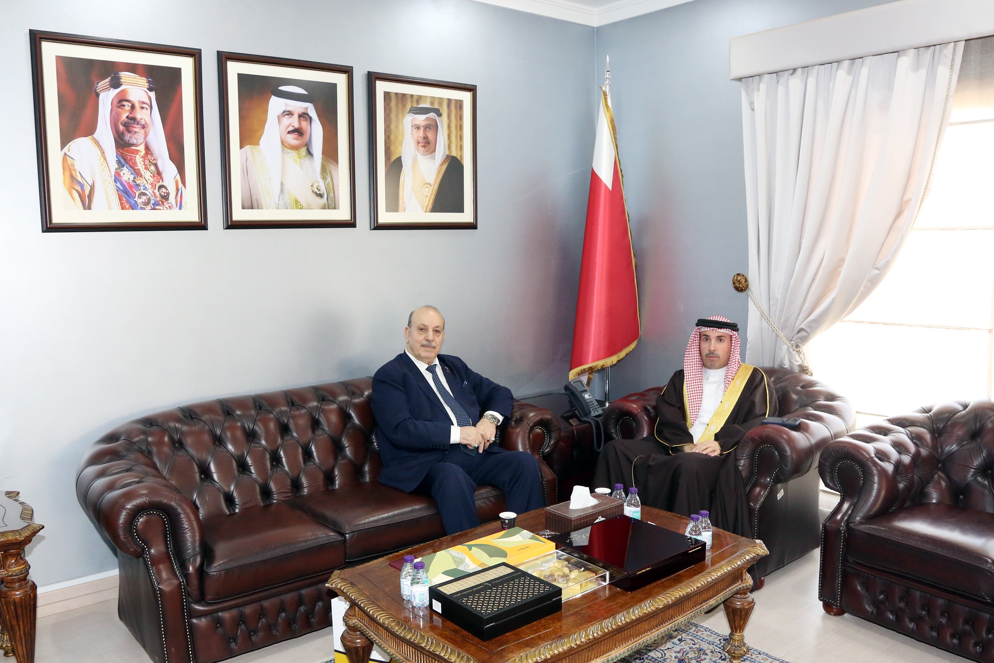 محافظ العاصمة يستقبل سفير فلسطين لدى البحرين<