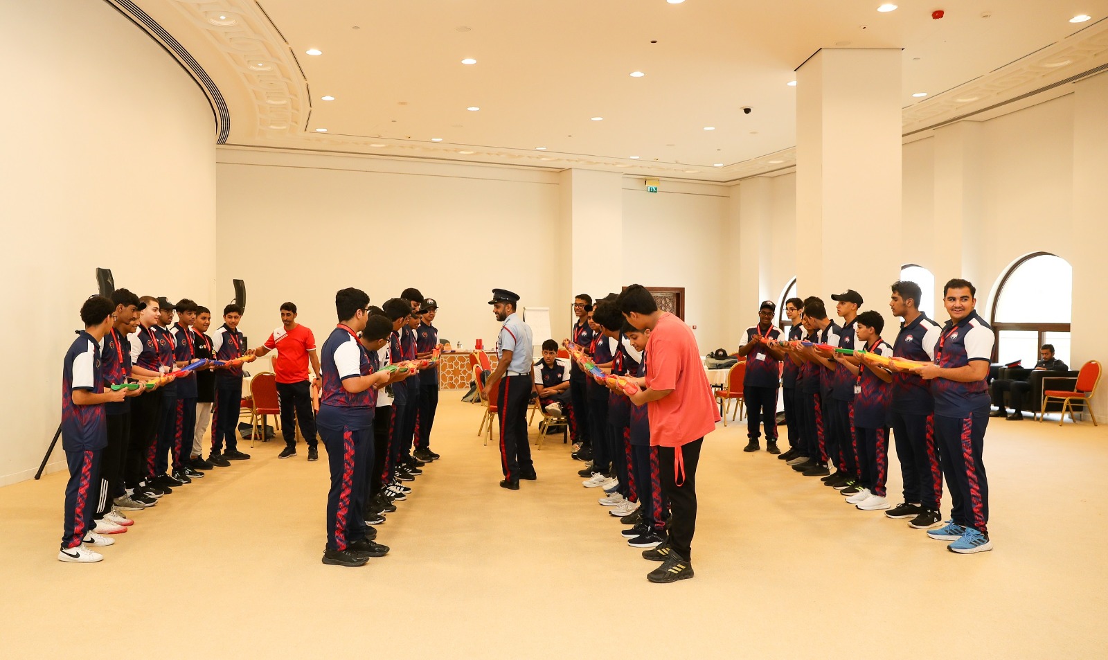 تواصل فعاليات اليوم الثاني من المعسكر الصيفي ببرامج متنوعة وزيارات ميدانية<