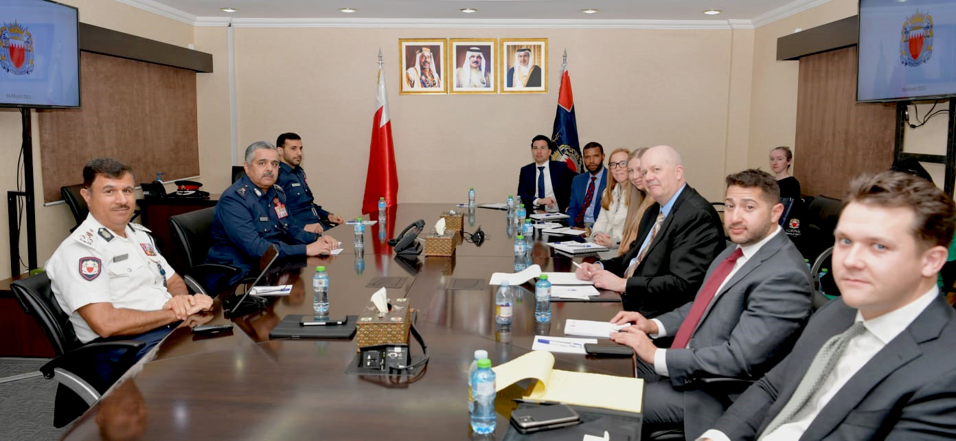 نائب رئيس الأمن العام يستقبل وفداً من موظفي مجلسي الشيوخ والنواب الأمريكي<